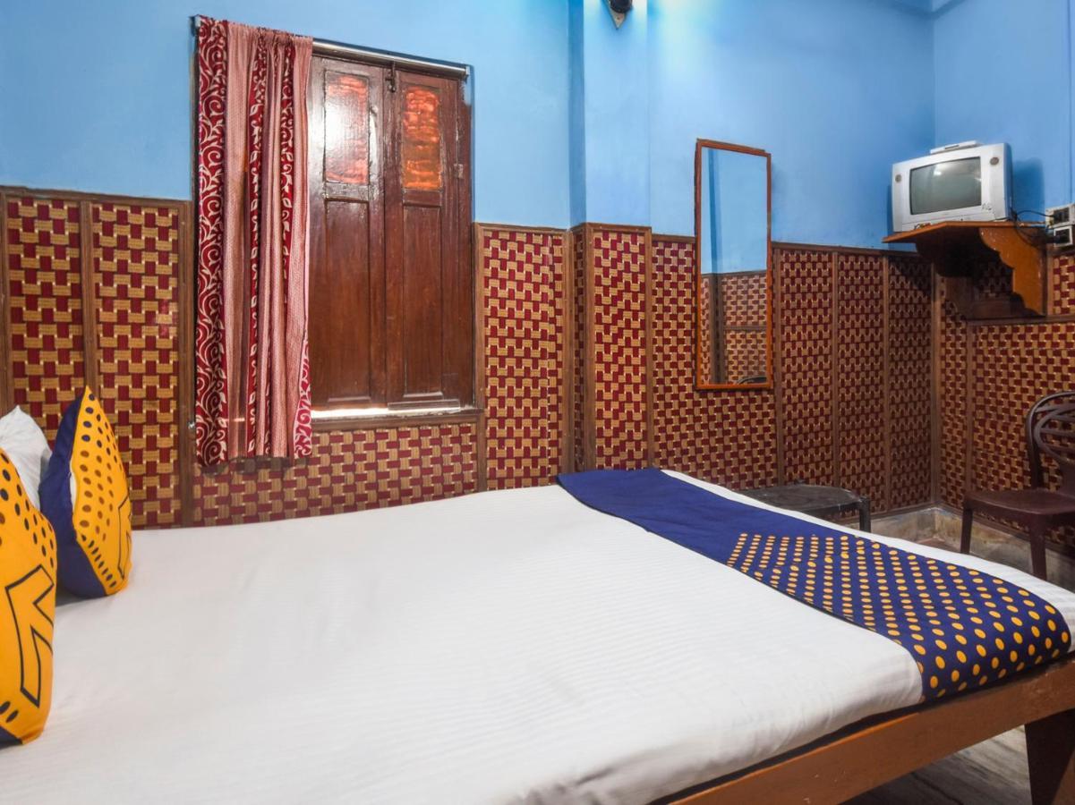 โอโย 74392 โฮเทล มหิศ เรซิเดนซี Hotel ไฮเดอราบัด ภายนอก รูปภาพ