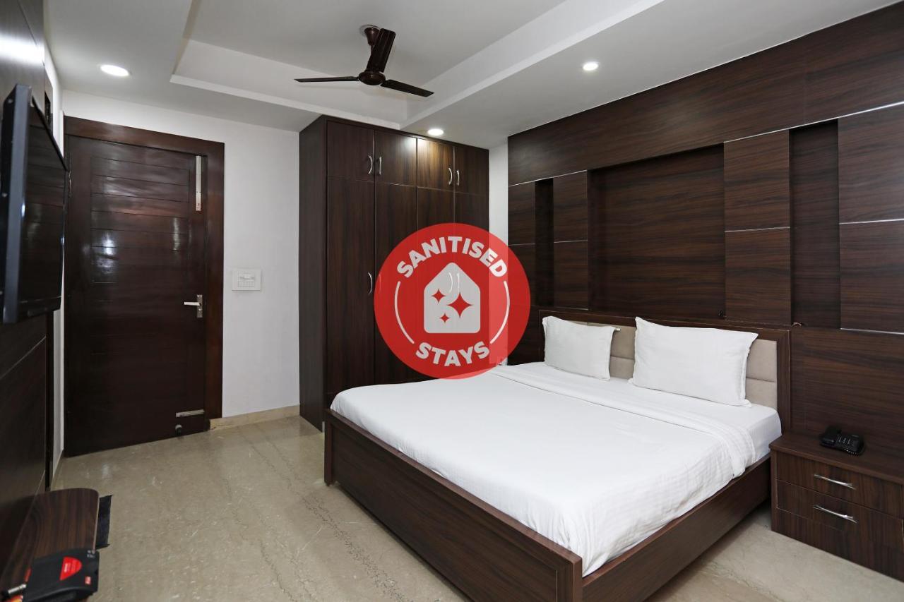 โอโย 74392 โฮเทล มหิศ เรซิเดนซี Hotel ไฮเดอราบัด ภายนอก รูปภาพ