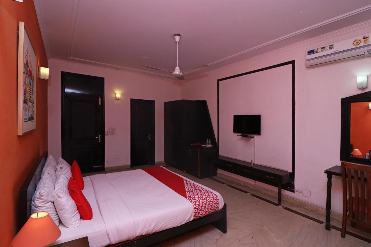 โอโย 74392 โฮเทล มหิศ เรซิเดนซี Hotel ไฮเดอราบัด ภายนอก รูปภาพ