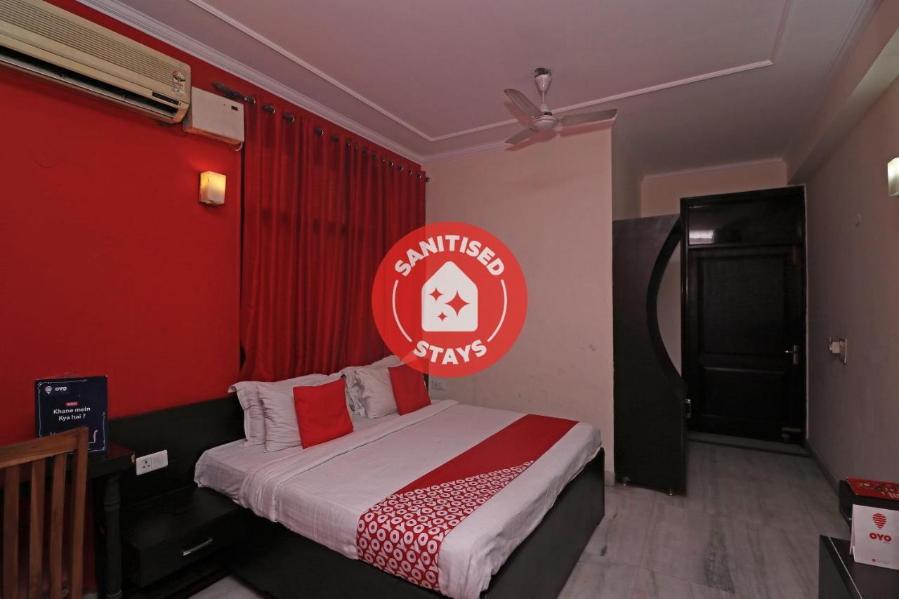 โอโย 74392 โฮเทล มหิศ เรซิเดนซี Hotel ไฮเดอราบัด ภายนอก รูปภาพ